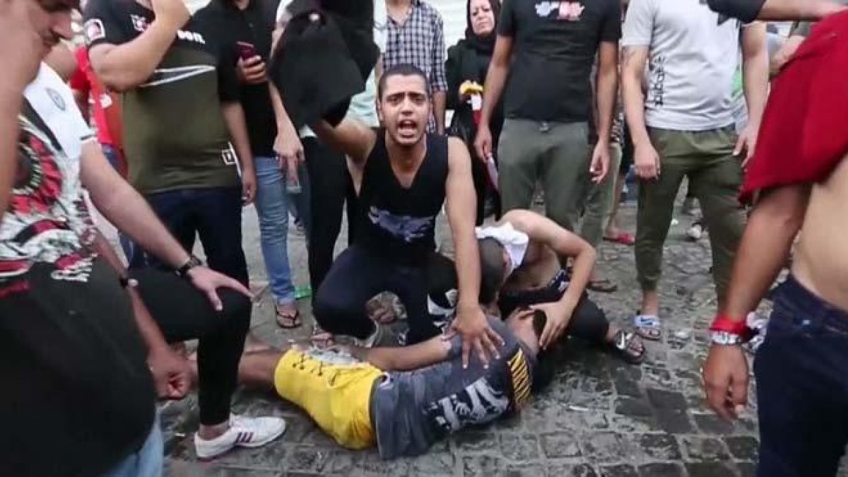 La represión de la manifestación contra la corrupción causan un muerto y 200 heridos en Bagdad, Irak.-EFE