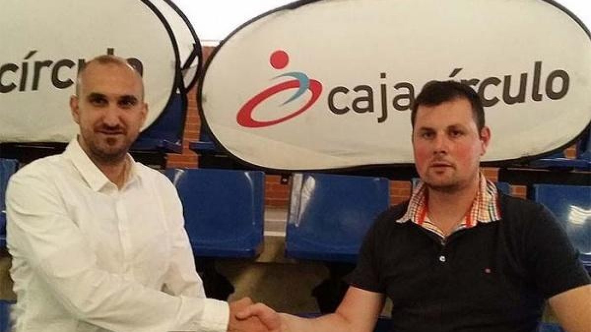 Manu Cabezas y Carlos Cámara.-