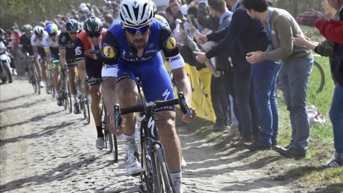 Tom Boonen en la París-Roubaix del 2016.-AFP / BERNARD PAPON