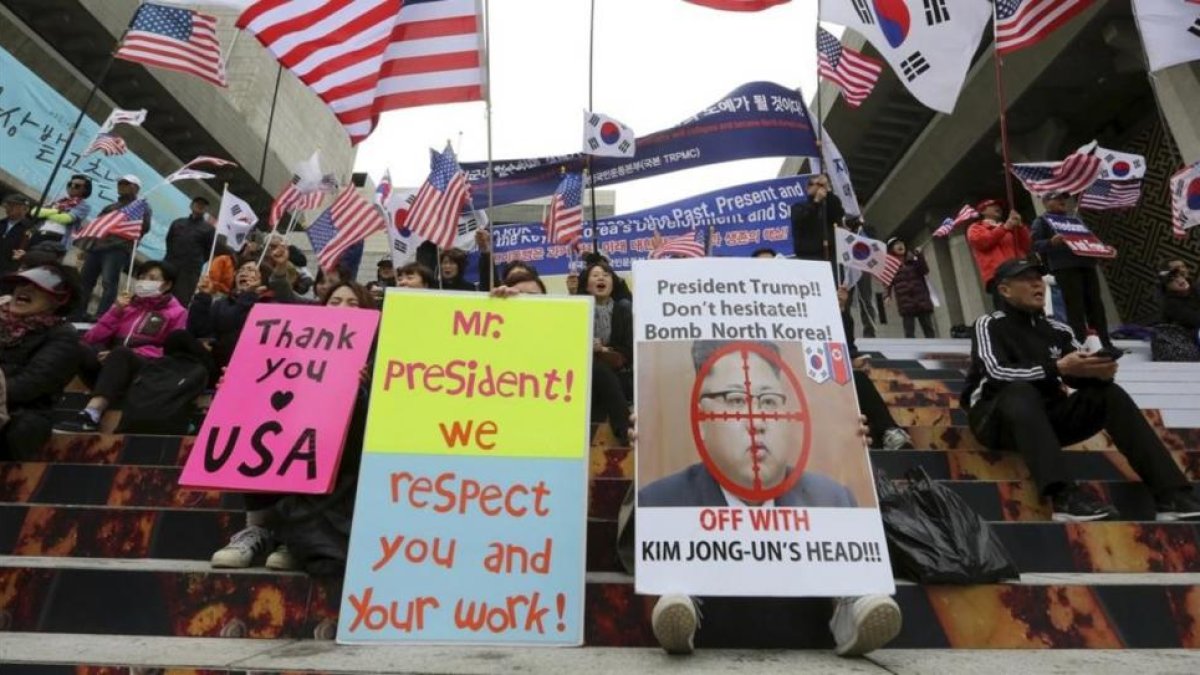 Manifestación ante la embajada de EEUU en Seúl.-/ AHN YOUNG-JOON / AP