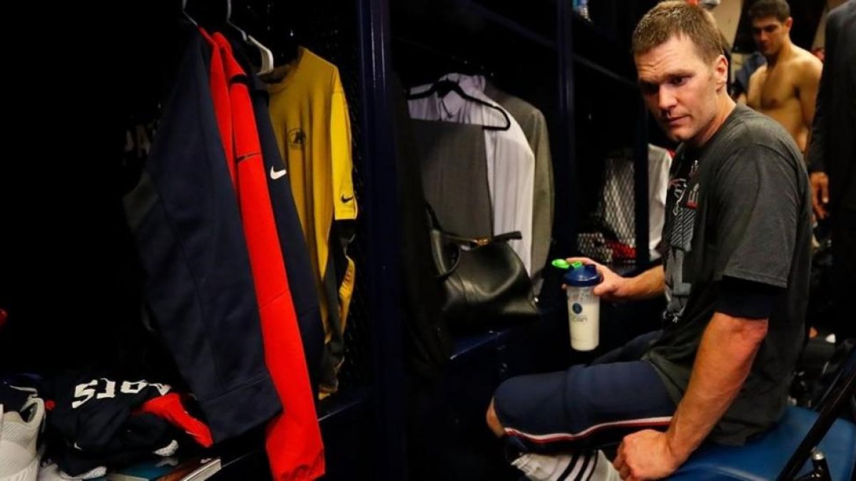 Tom Brady en el vestuario tras la final-AFP