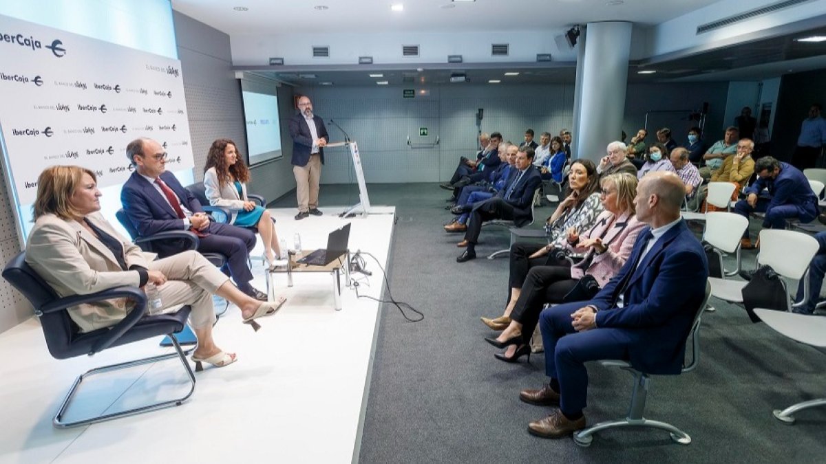 Jornada sobre Oportunidades de Fondos Next Generation en Castilla y León organizada por Ibercaja y EL CORREO DE BURGOS. SANTI OTERO