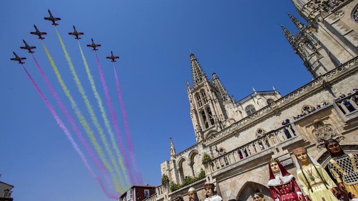 La Catedral celebra su 800 aniversario. SANTI OTERO