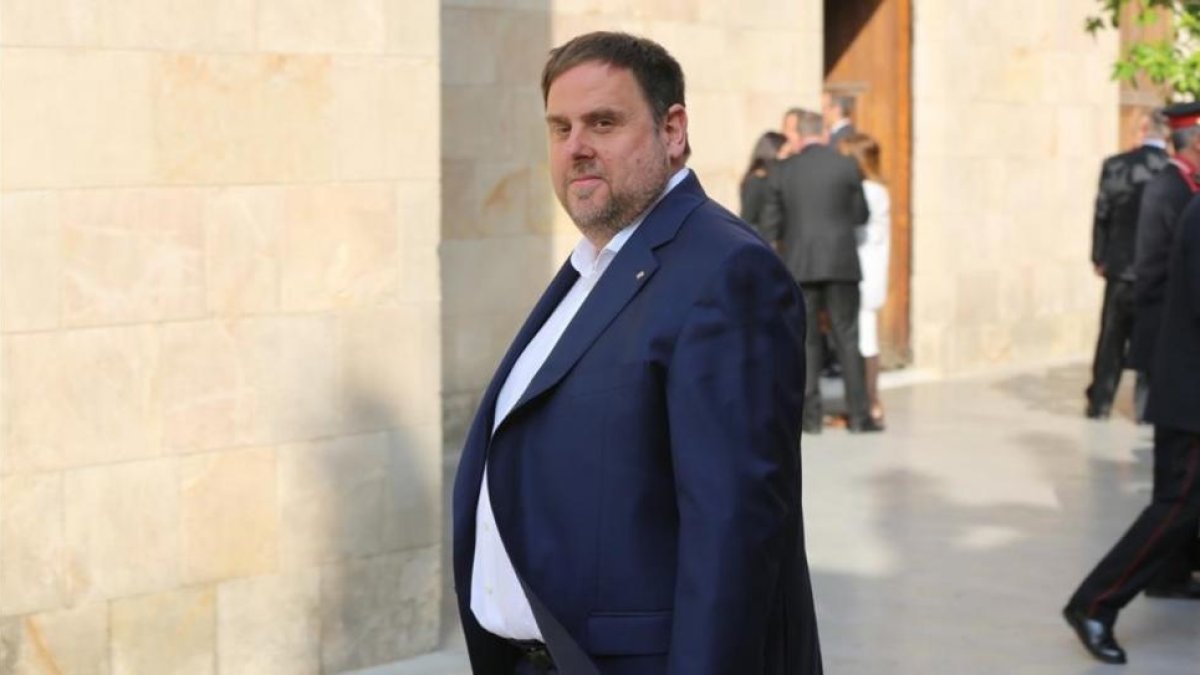 El vicepresidente del Govern, Oriol Junqueras, en el Palau de la Generalitat.-DANNY CAMINAL