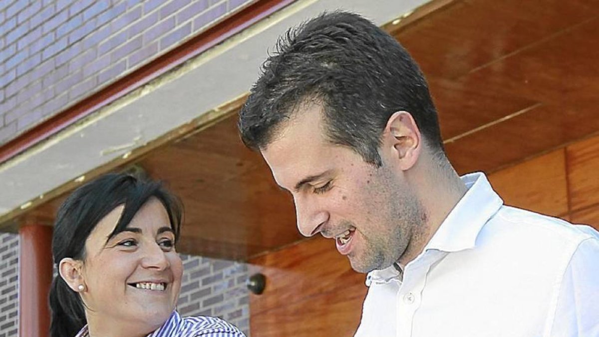 Ana Sánchez y Luis Tudanca-J.M.Lostau