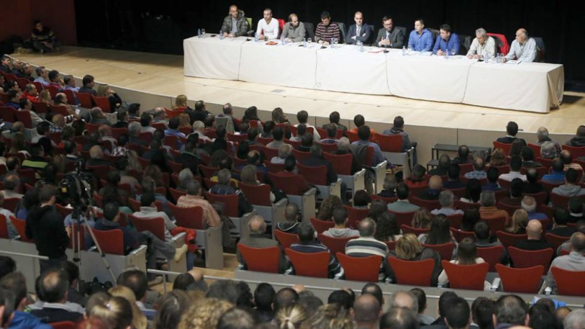Asamblea de trabajadores y directivos de Campofrío.-SANTI OTERO