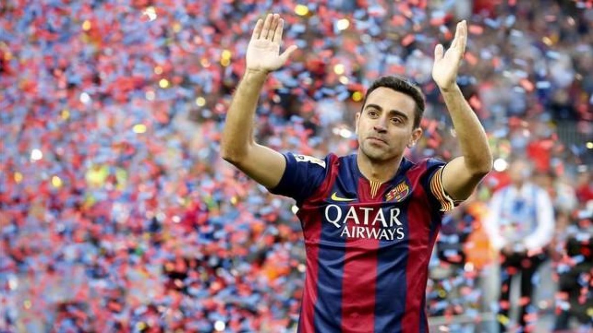 Xavi, el día de su despedida del Camp Nou, en mayo pasado.-REUTERS / GUSTAU NACARINO