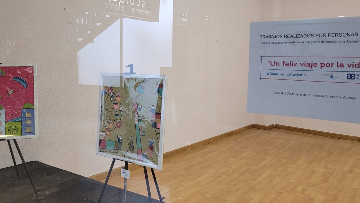 La exposición ha sido realizada por personas diagnosticadas con autismo
