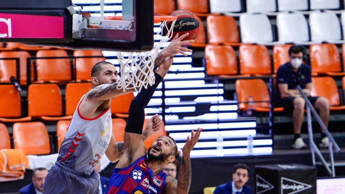 Lima tapona a Hanga, ayer. ACB PHOTO