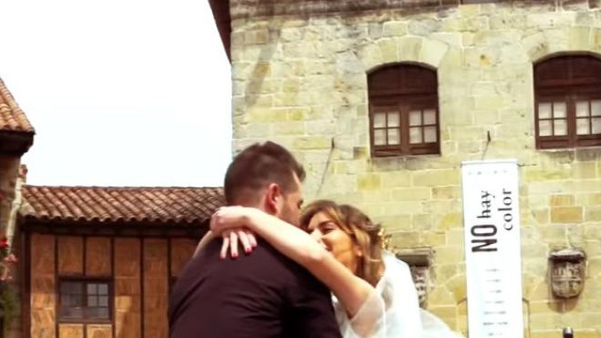 Anuncio para promocionar 'La Noche Romántica', la víspera de San Juan-YOUTUBE
