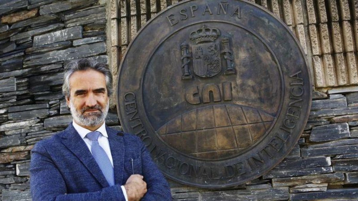 El subdirector general del Centro Nacional de Inteligencia (CNI), Luis Jiménez, este lunes en la sede del organismo.-AGUSTIN CATALÁN