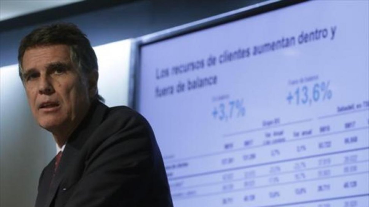 El consejero delegado del Banc Sabadell, Jaime Guardiola, en la rueda de prensa celebrada en Madrid para presentar los resultados.-/ EFE / ZIPI