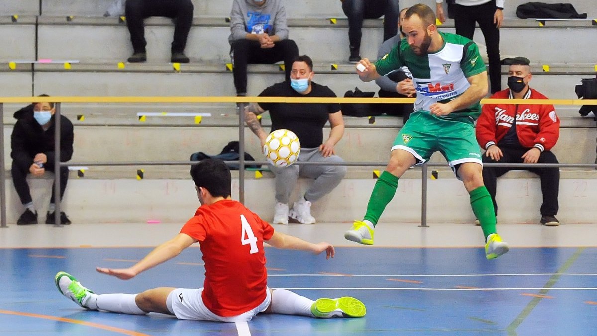 Juanto anotó el primer gol burgalés. SANTI OTERO
