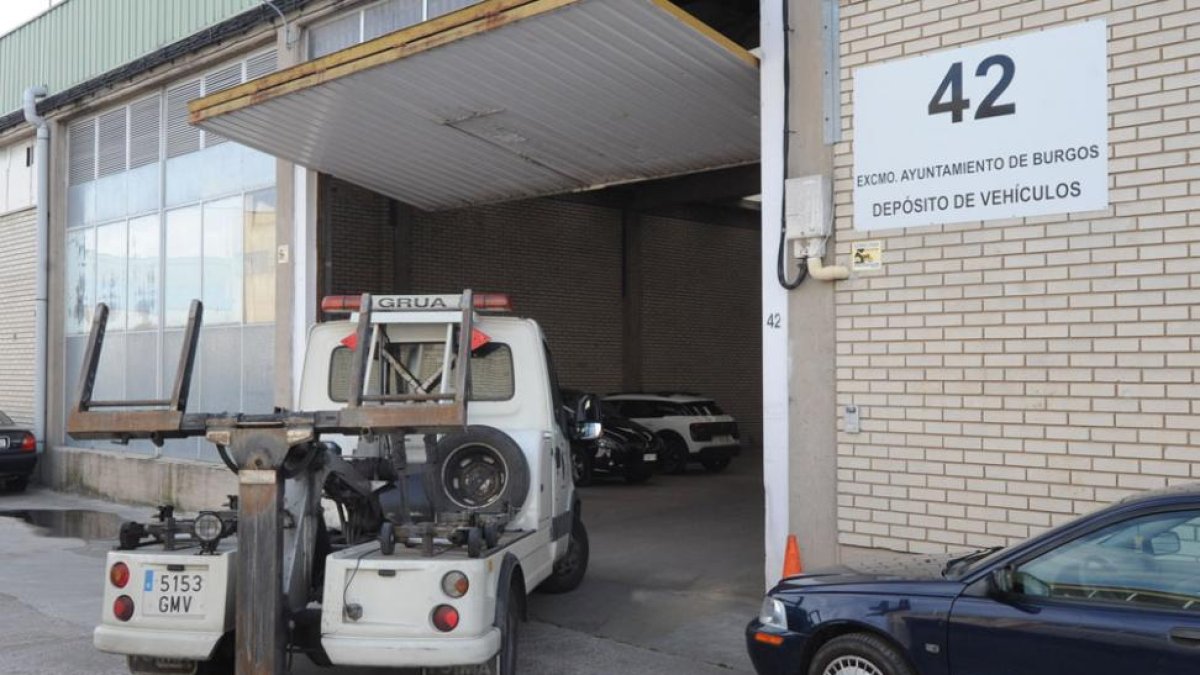 Imagen del depósito de vehículos municipal.-ISRAEL L. MURILLO