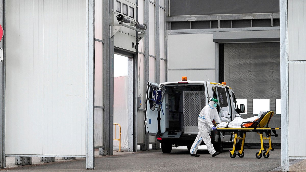 Imagen del acceso de Urgencias del HUBU. ISRAEL L. MURILLO