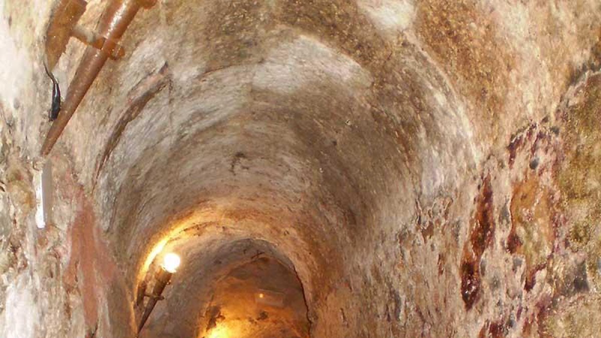 Las bodegas subterráneas constituyen el patrimonio diferenciador de Aranda