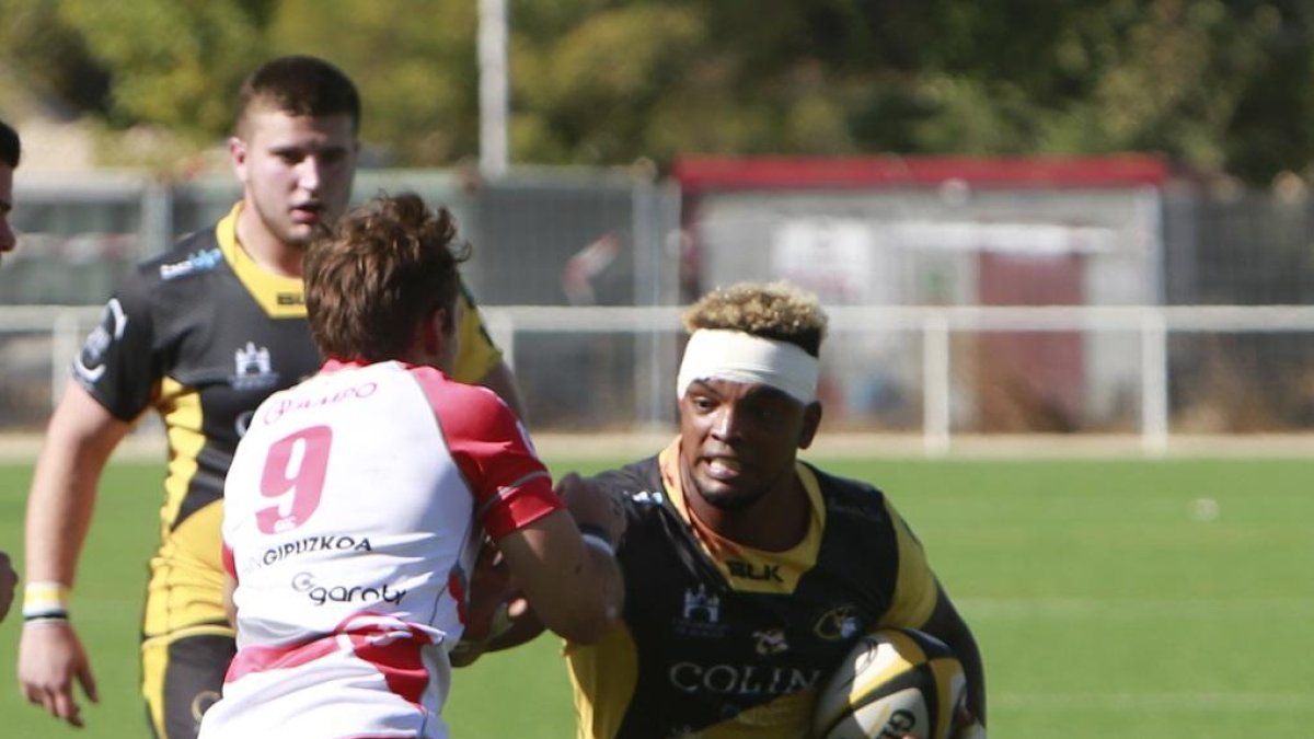Freginald Africa vuelve al XV inicial.-RAÚL OCHOA