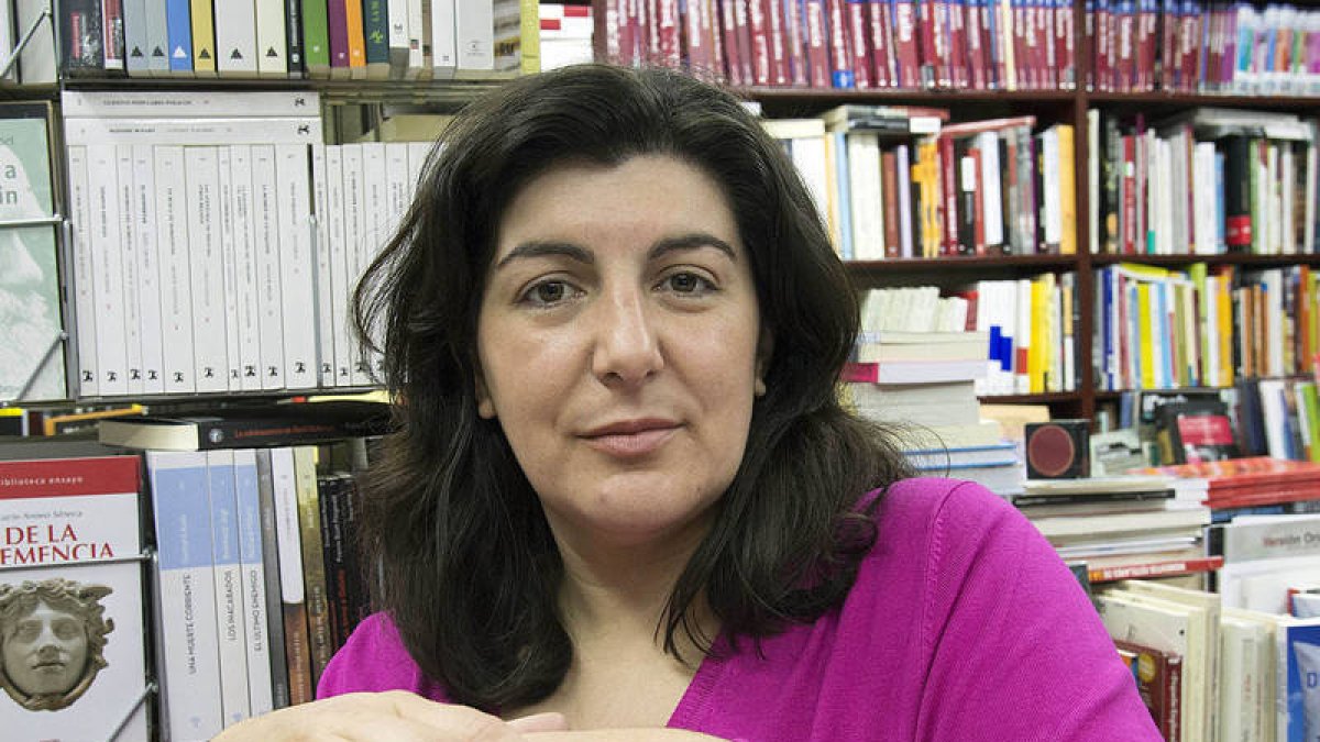 La escritora burgalesa Noe Casado.