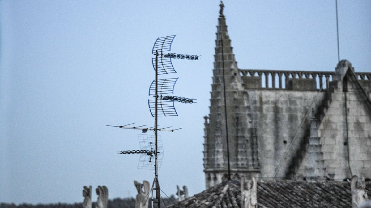 Arranca en una semana la resintonización de la TDT. / ISRAEL L. MURILLO