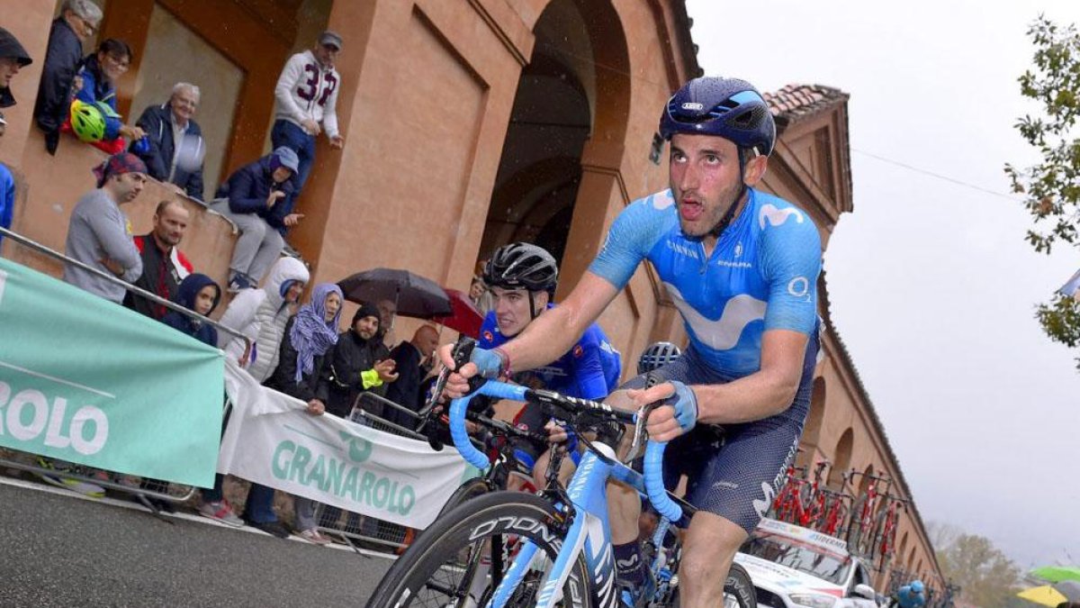 Carlos Barbero durante el pasado Giro dell’Emilia.-BETTINIPHOTO.NET / MOVISTAR TEAM