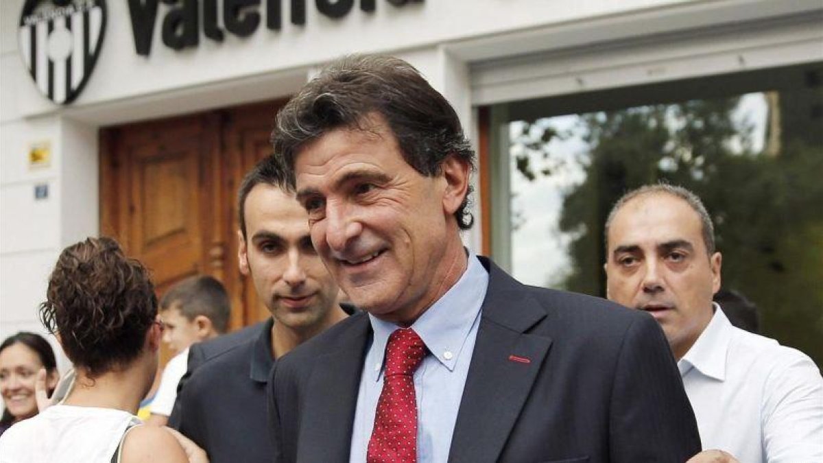 Kempes, en Valencia en una imagen reciente.-EL PERIÓDICO