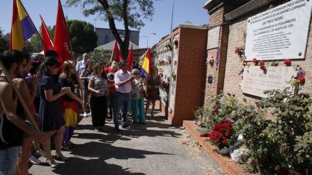 El homenaje a las Trece Rosas de este sábado, 5 de agosto-EFE / FERNANDO ALVARADO