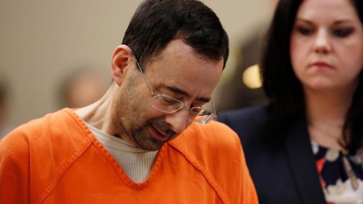 Larry Nassar, durante el juicio en Michigan.-/ AFP / JEFF KOWALSKY