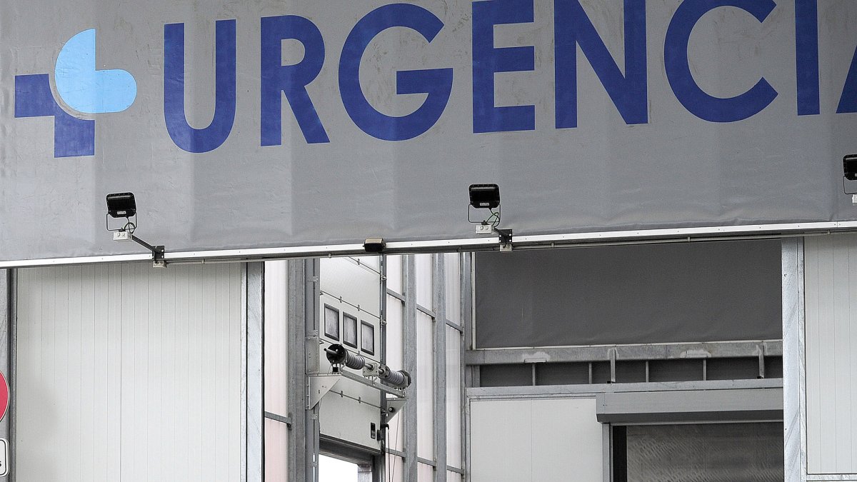 Imagen del acceso de Urgencias del HUBU. ISRAEL L. MURILLO