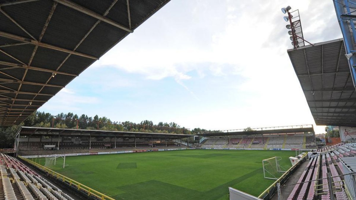 Vista general del estadio municipal de El Plantío.-ISRAEL L. MURILLO