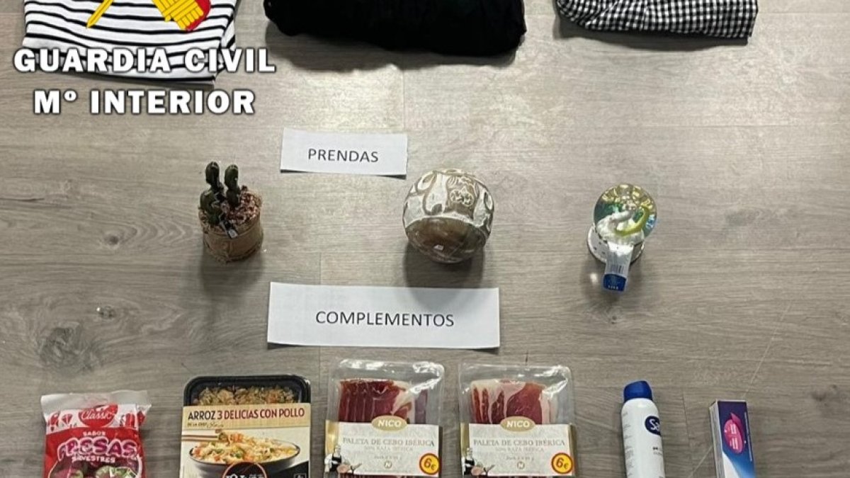 Artículos recuperados. GUARDIA CIVIL