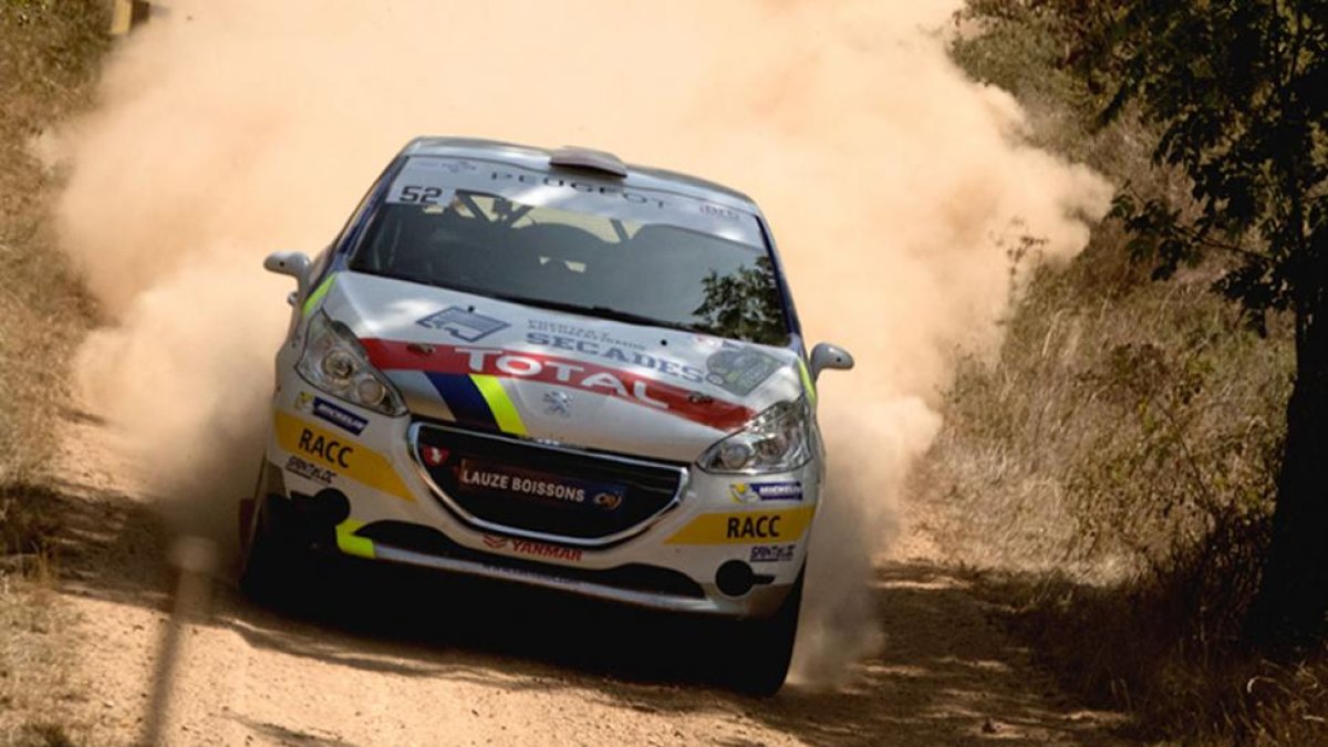 Efrén Llarena en plena acción en el Rally de Lozère-ECB