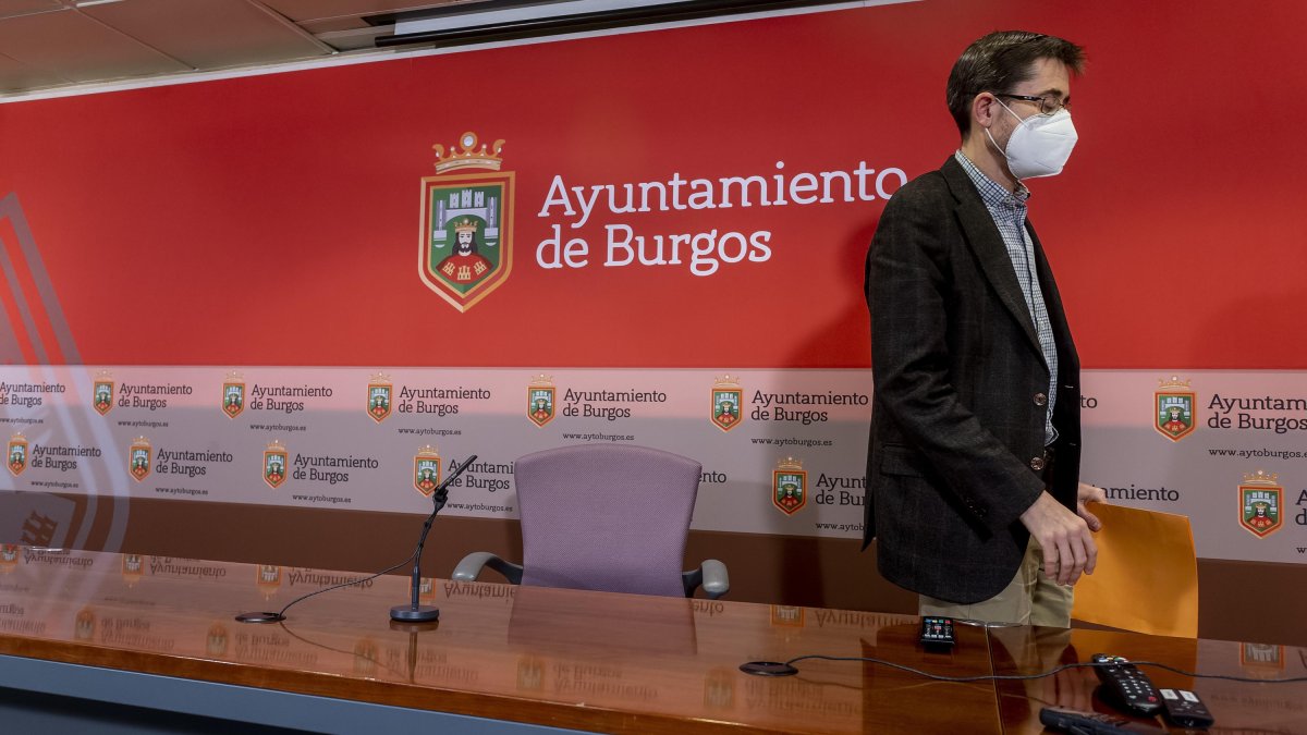 El concejal Julio Rodríguez-Vigil. SANTI OTERO