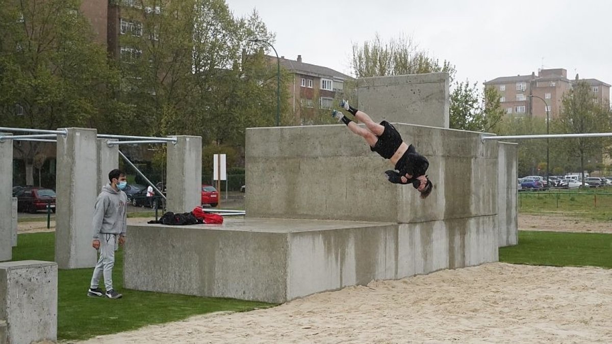 Pista específicamente diseñada para la práctica del parkour en Valladolid. ICAL