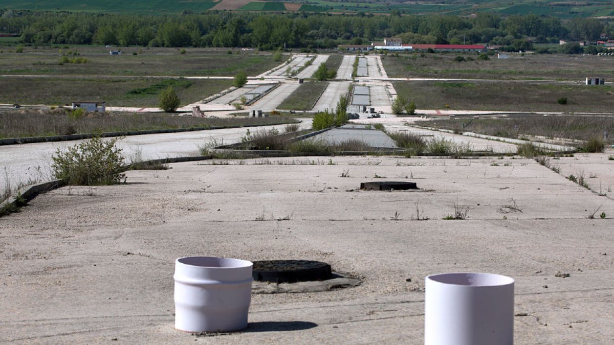Estado actual de las paralizadas obras del parque tecnológico. TOMÁS ALONSO