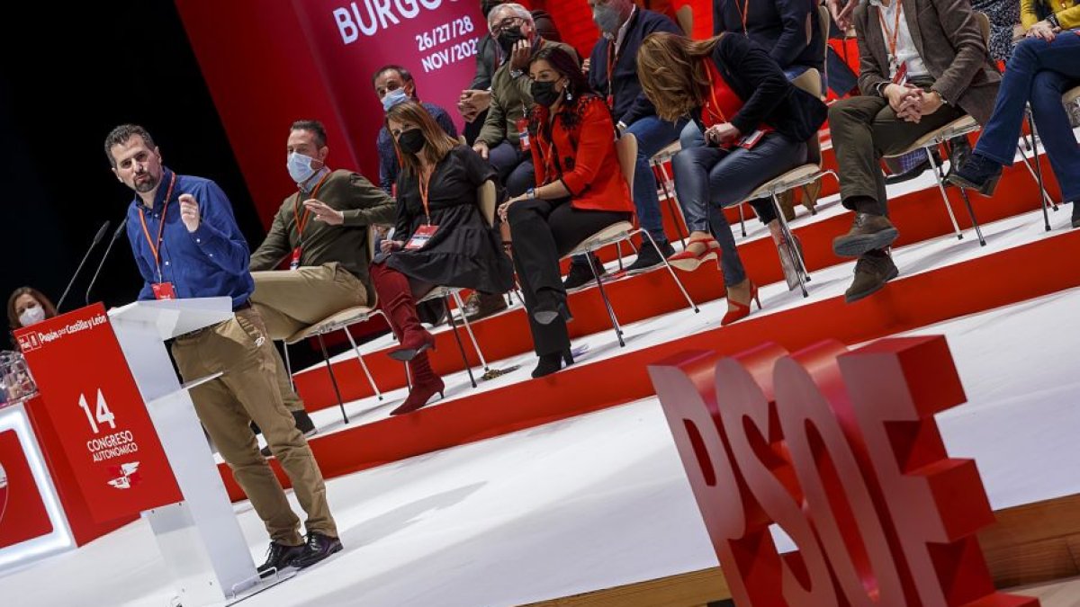 Luis Tudanca durante su intervención en el congreso del PSOE de Castilla y León. SANTI OTERO