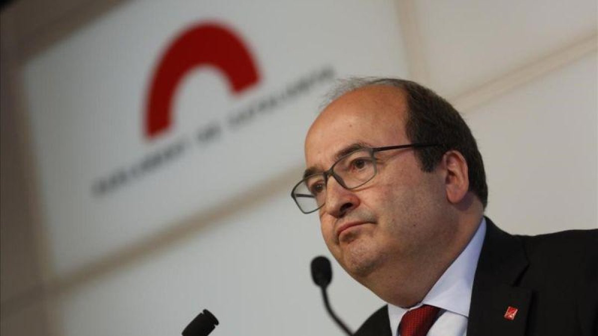 Miquel Iceta, en el Parlament.-ALBERT BERTRAN