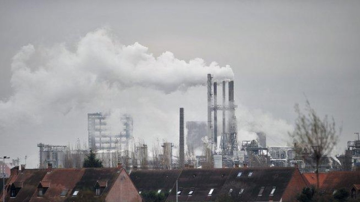 La propuesta establece como objetivo una reducción del 10 por ciento de las emisiones de metano biológico en 2030.-AFP