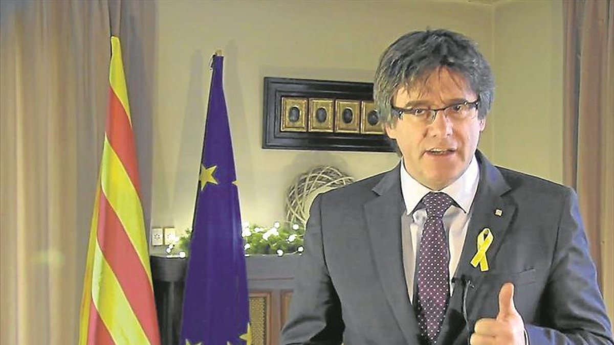 El PDECat condiciona la vuelta de Puigdemont a un pacto político con el Estado.-/ VIRGINIA MAYO (AP)