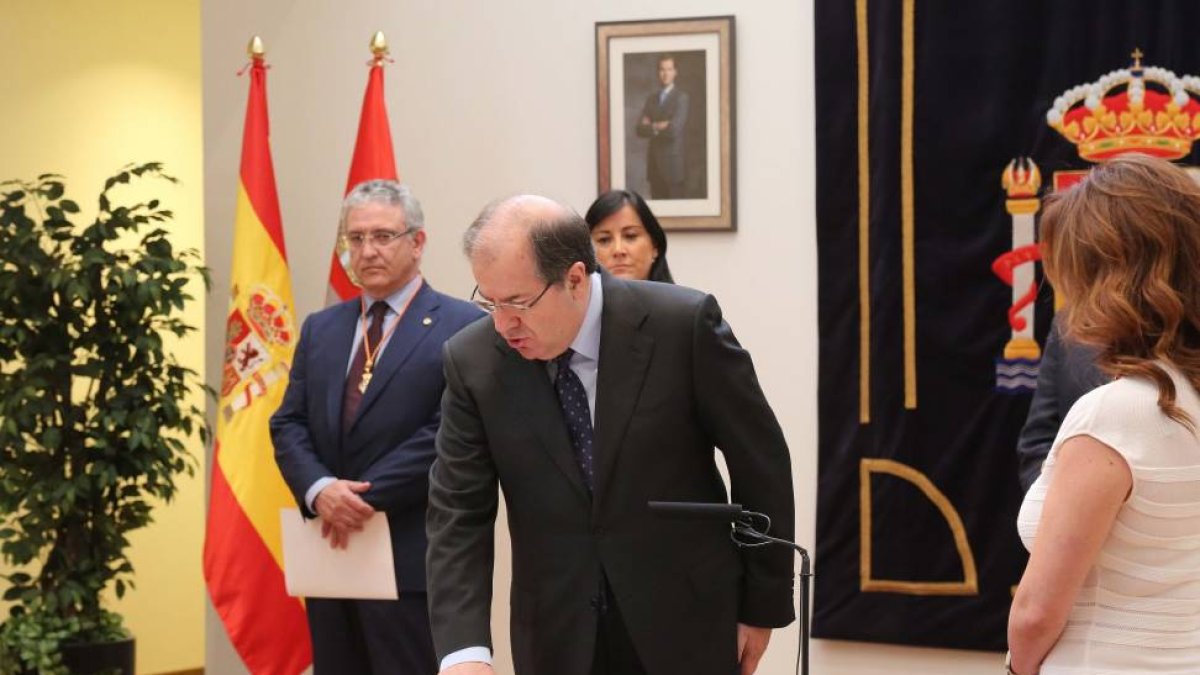Acto de toma de posesión de Juan Vicente Herrera como presidente de la Junta de Castilla y León-Ical