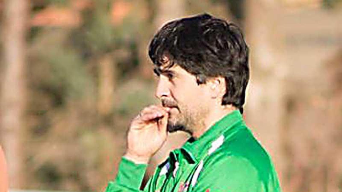 César Rodríguez durante un encuentro del Racing Lermeño.-H. G. RADIO LERMA