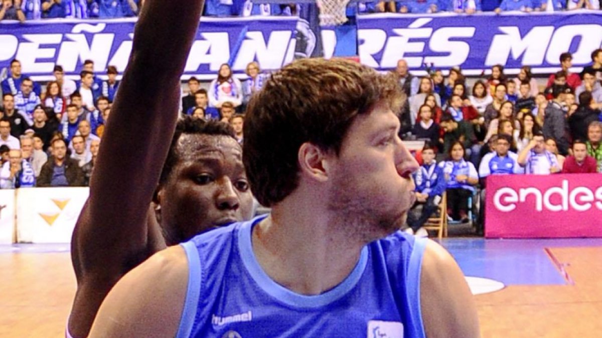 Kravtsov, durante un partido.-MARÍA GONZÁLEZ / SPB