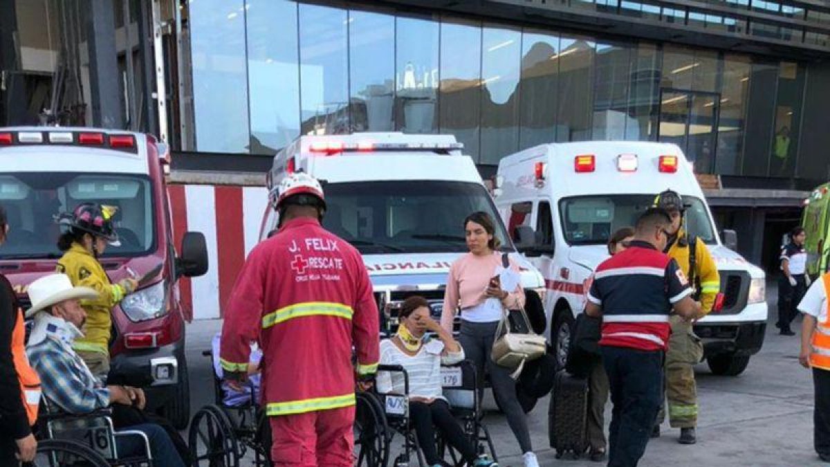 El avión que despegó de Guadalajara, occidente de México, comenzó a sufrir las turbulencias al aproximarse a Tijuana, noroeste del país.-EFE