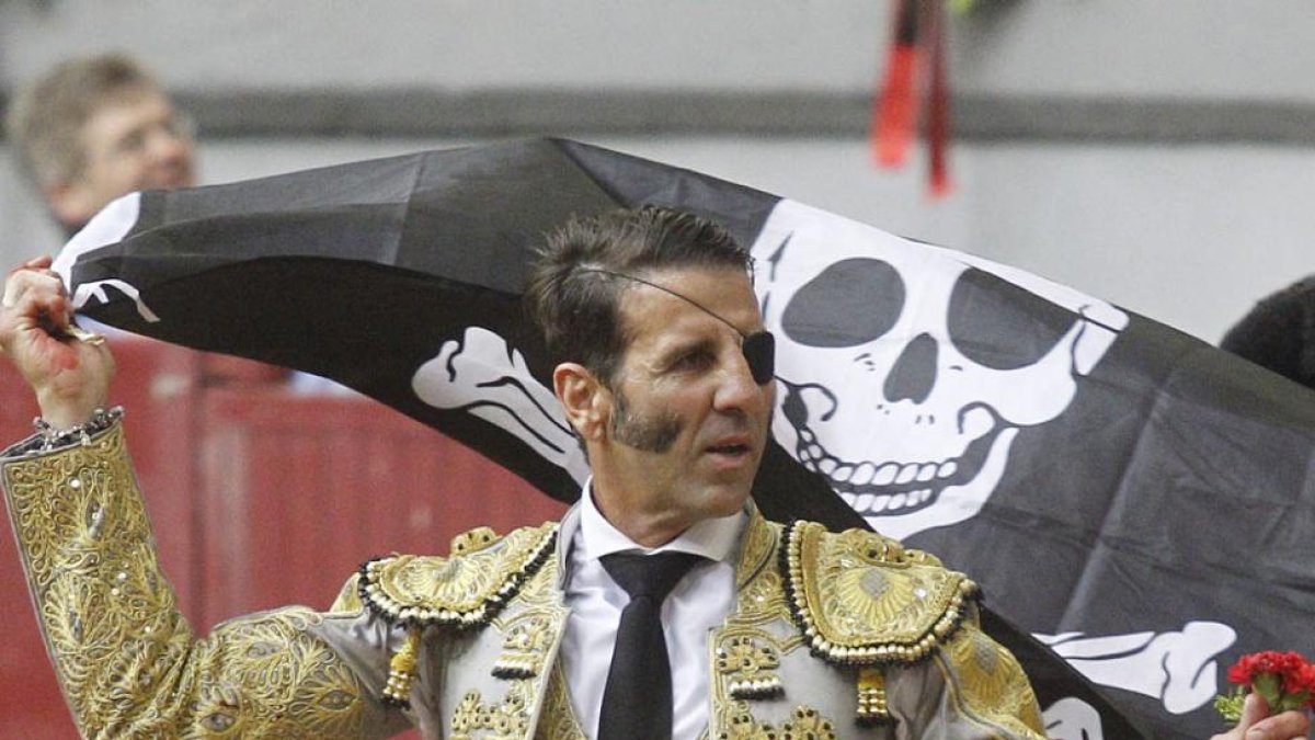 Juan José Padilla triunfó en la feria de San Pedro en Burgos.-ECB