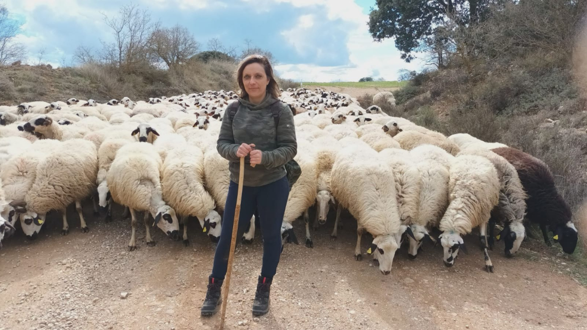 Beatriz Mendo tiene una explotación de ovejas para lechazos IGP