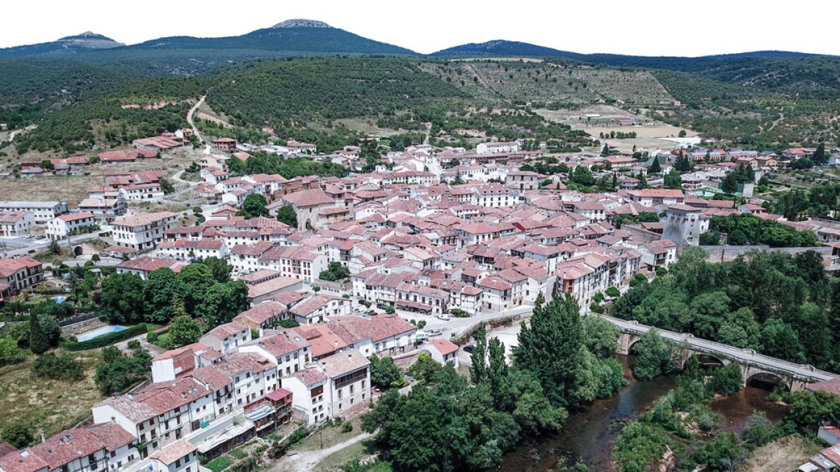 Vista panorámica de la localidad burgalesa. ISRAEL L. MURILLO