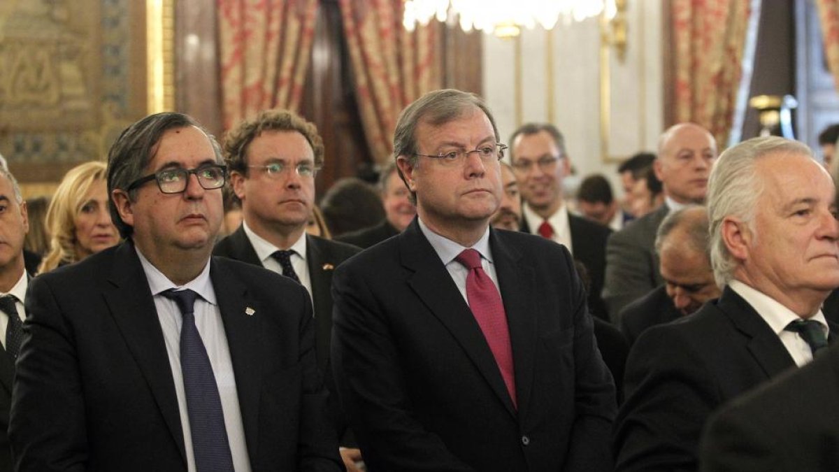 El alcalde de León, Antonio Silvan, asiste al acto presidido por el Rey, de concesión de la nacionalidad española a los sefardies originarios de España-Ical