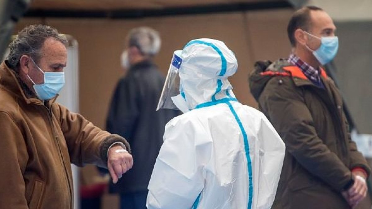 El cribado masivo en Burgos capital permitió detectar 243 casos entre 43.000 personas. SANTI OTERO