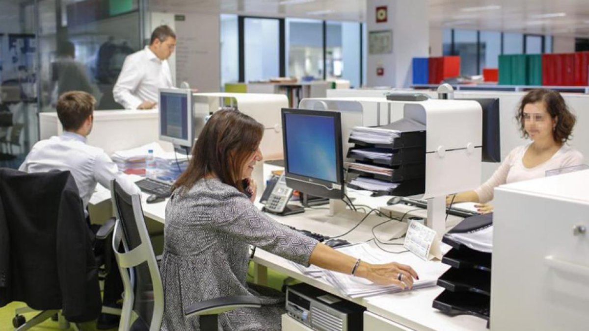 El salario más común es 1,5 veces el salario mínimo, no llega a 1.400 euros. Lo perciben más de 27.000 burgaleses.