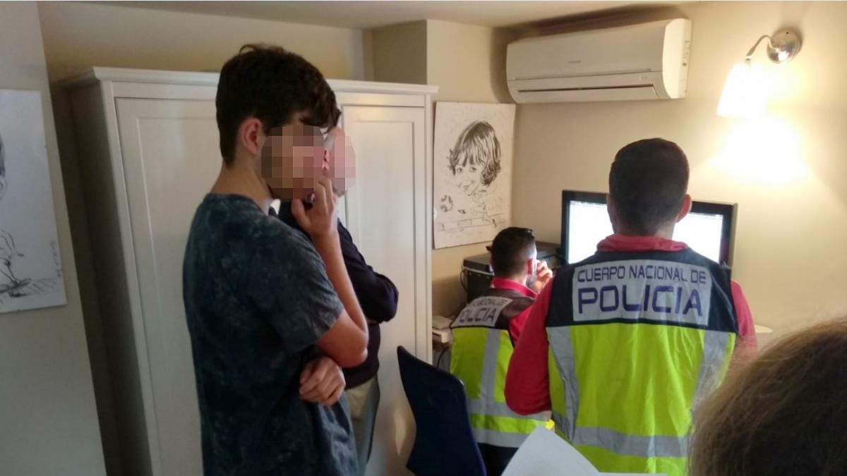 Imagen del registro del ordenador del menor detenido en Málaga.-ECB