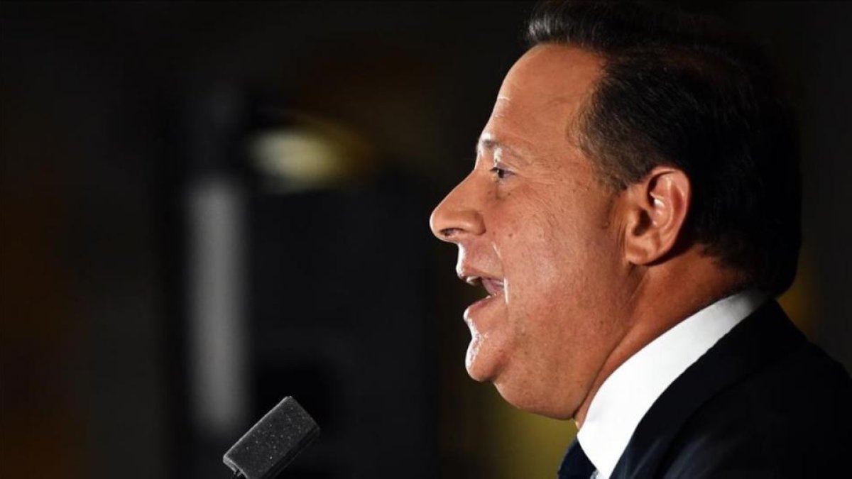 Juan Carlos Varela, Presidente de panamá, anunció el pasado miercoles la creación de un comité de expertos para lidiar con los 'papeles de Panamá'.-RODRIGO ARANGUA